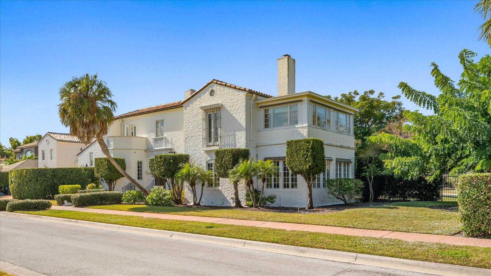 BELLEAIR ESTATES - Residential