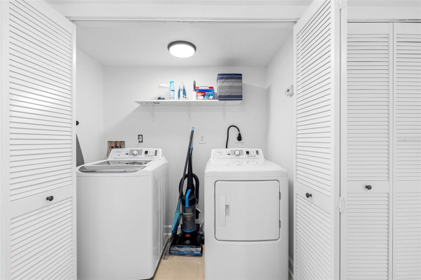 MITCHELLS BEACH REV - Residential