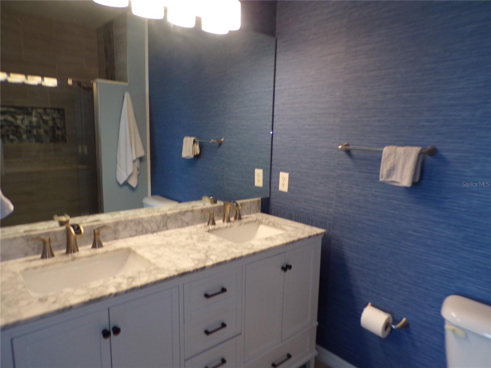 LAKE VIEW II/HERITAGE LAKE PARK - Residential Lease