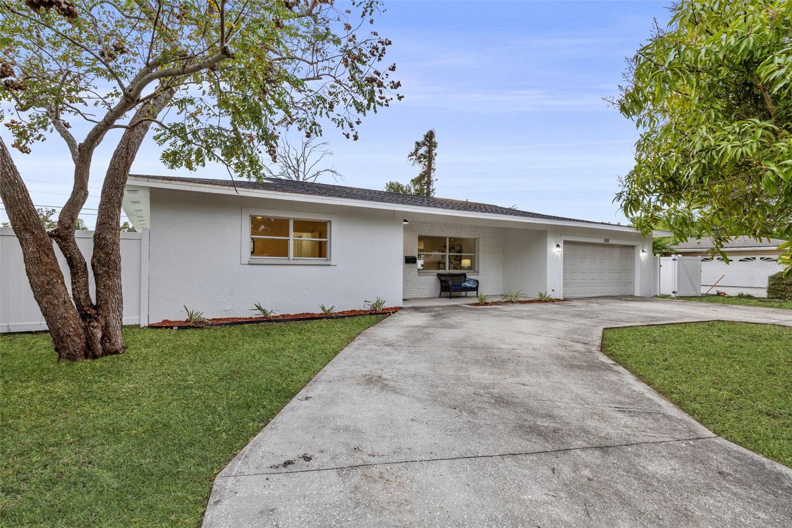 LAKEWOOD ESTATES TRACTS 10-11 - Residential