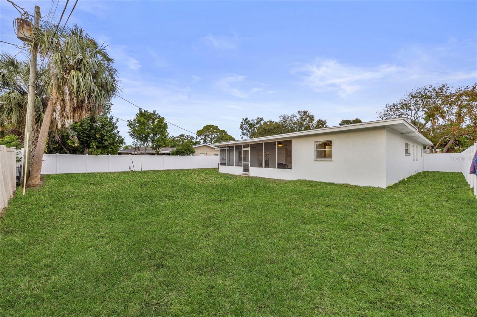 LAKEWOOD ESTATES TRACTS 10-11 - Residential