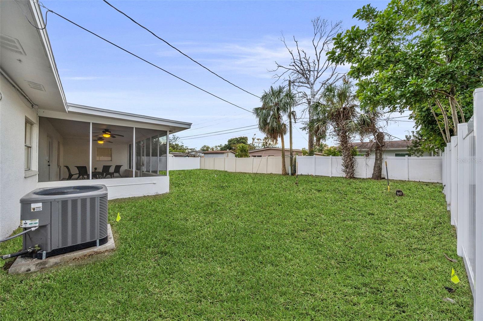 LAKEWOOD ESTATES TRACTS 10-11 - Residential