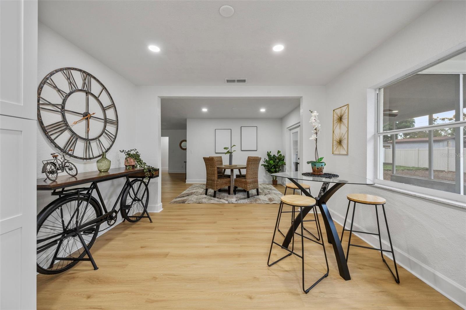 LAKEWOOD ESTATES TRACTS 10-11 - Residential