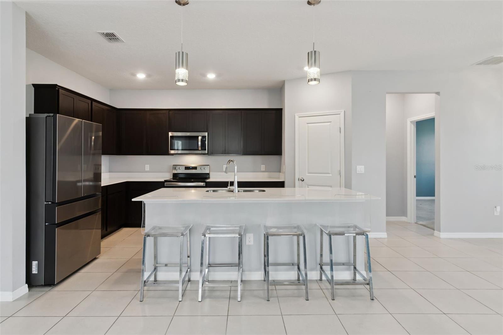 SILVERLAKE PHASE 1 - Residential