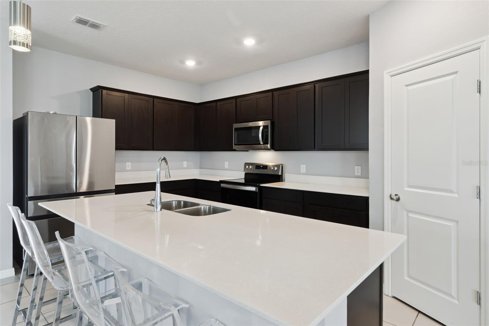 SILVERLAKE PHASE 1 - Residential