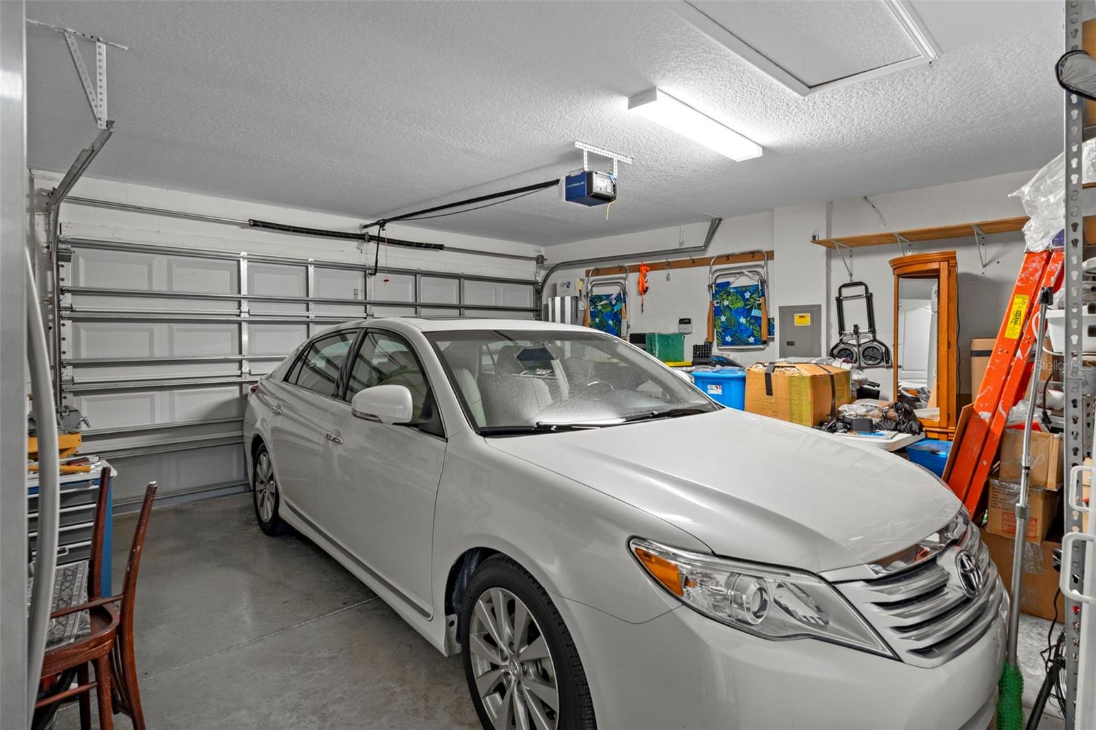 BRIAR OAKS VILLAGE 01 - Residential