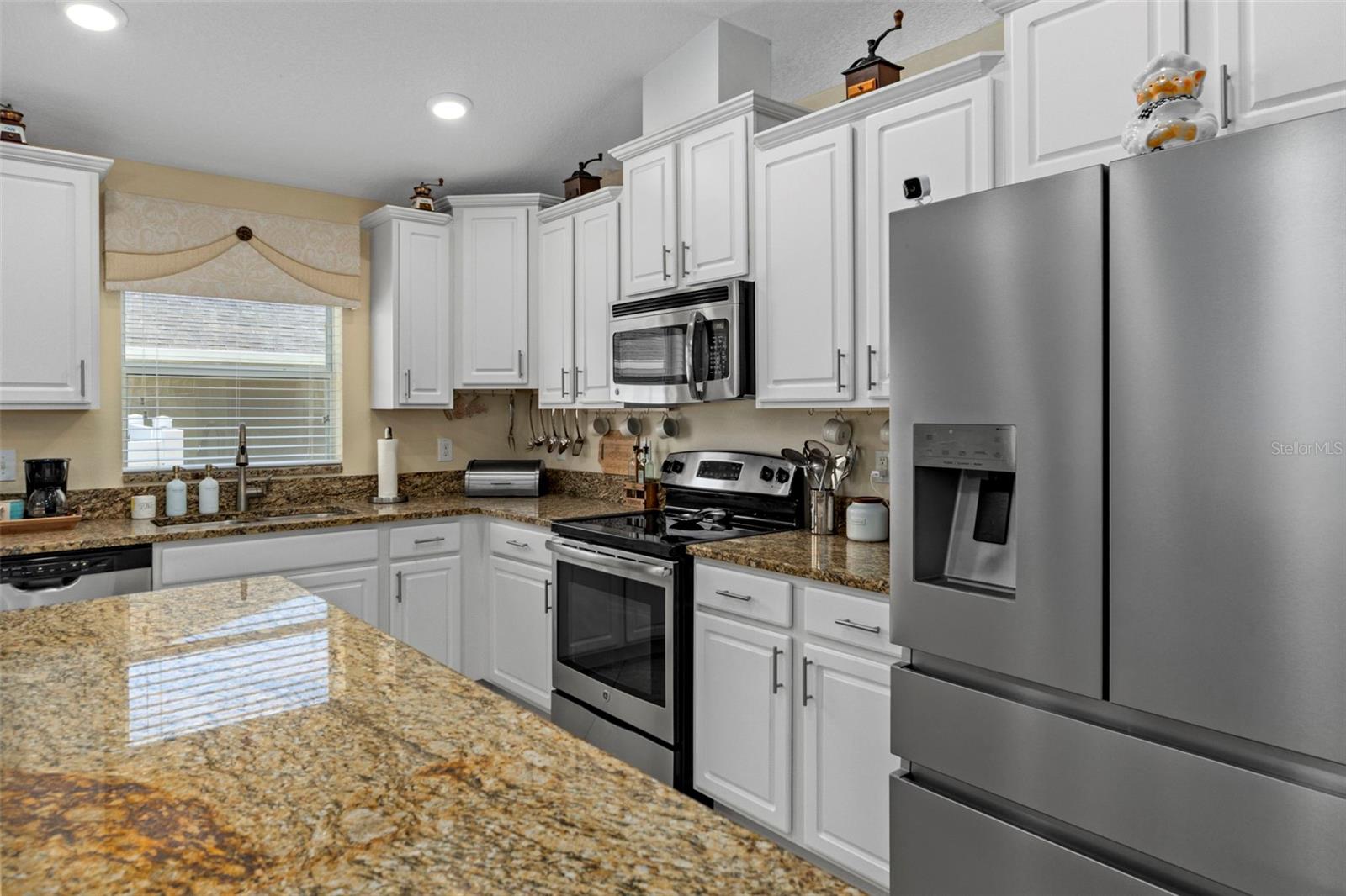 BRIAR OAKS VILLAGE 01 - Residential