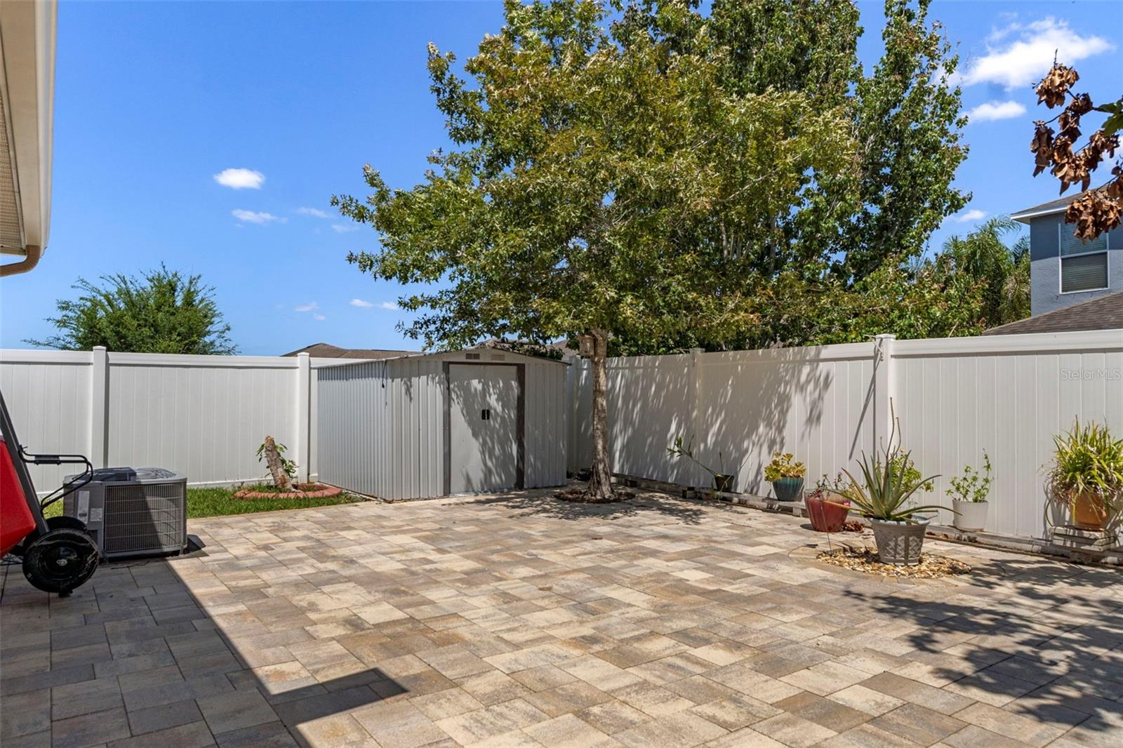 BRIAR OAKS VILLAGE 01 - Residential