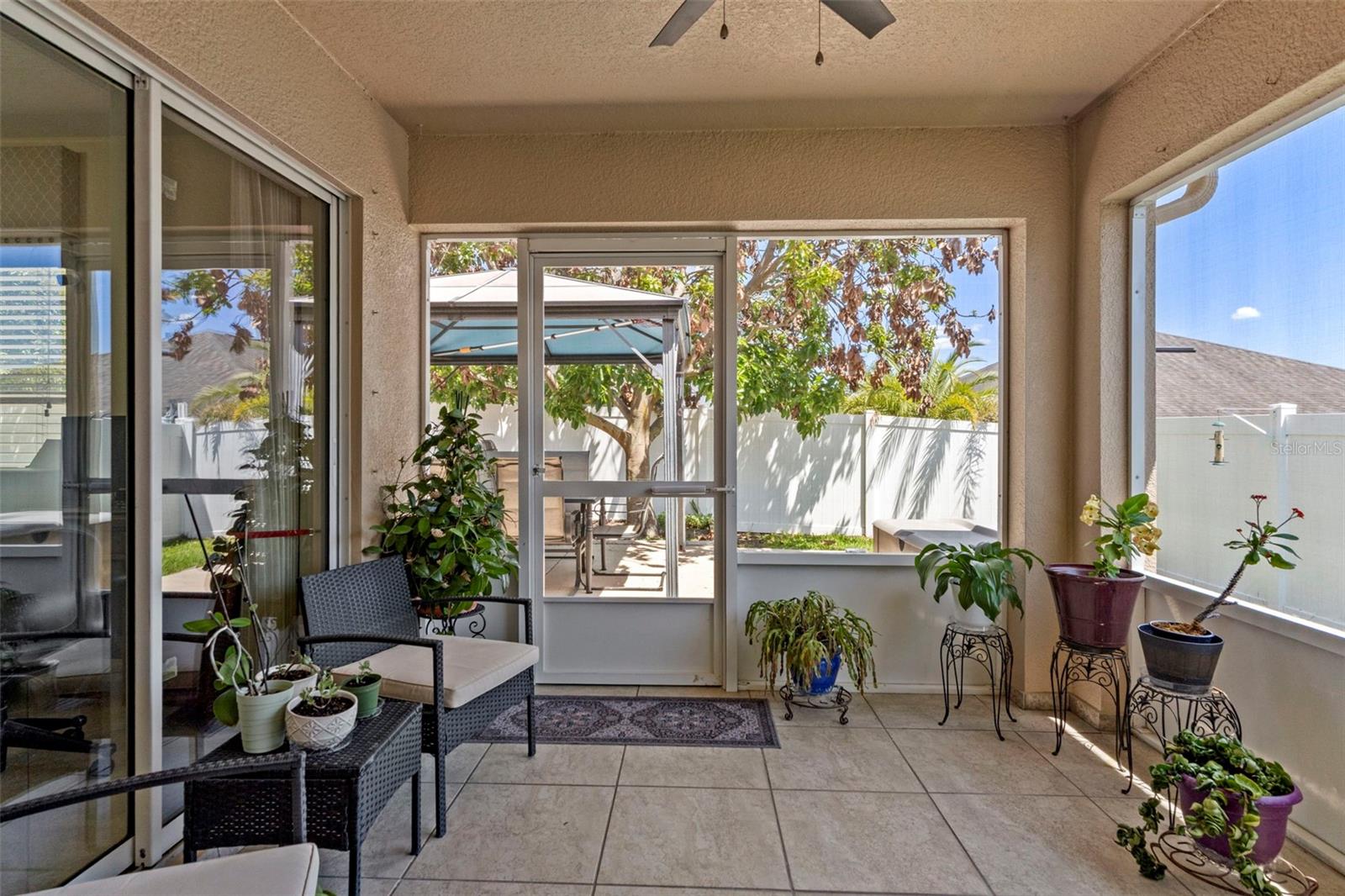 BRIAR OAKS VILLAGE 01 - Residential