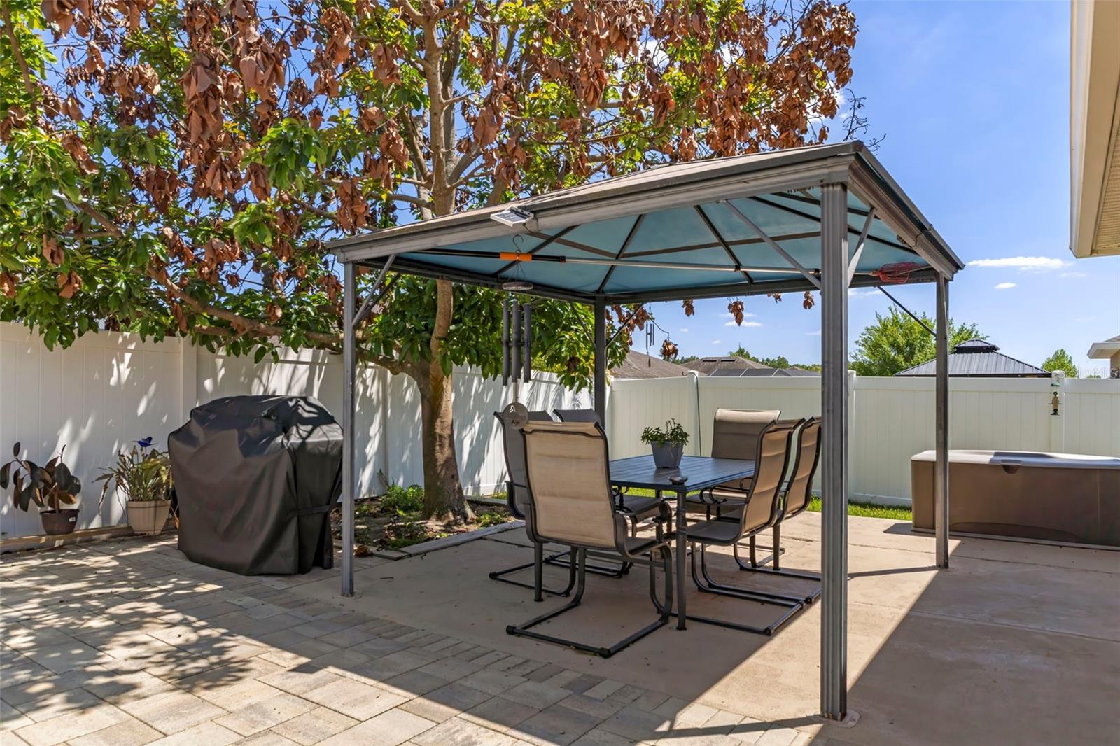 BRIAR OAKS VILLAGE 01 - Residential