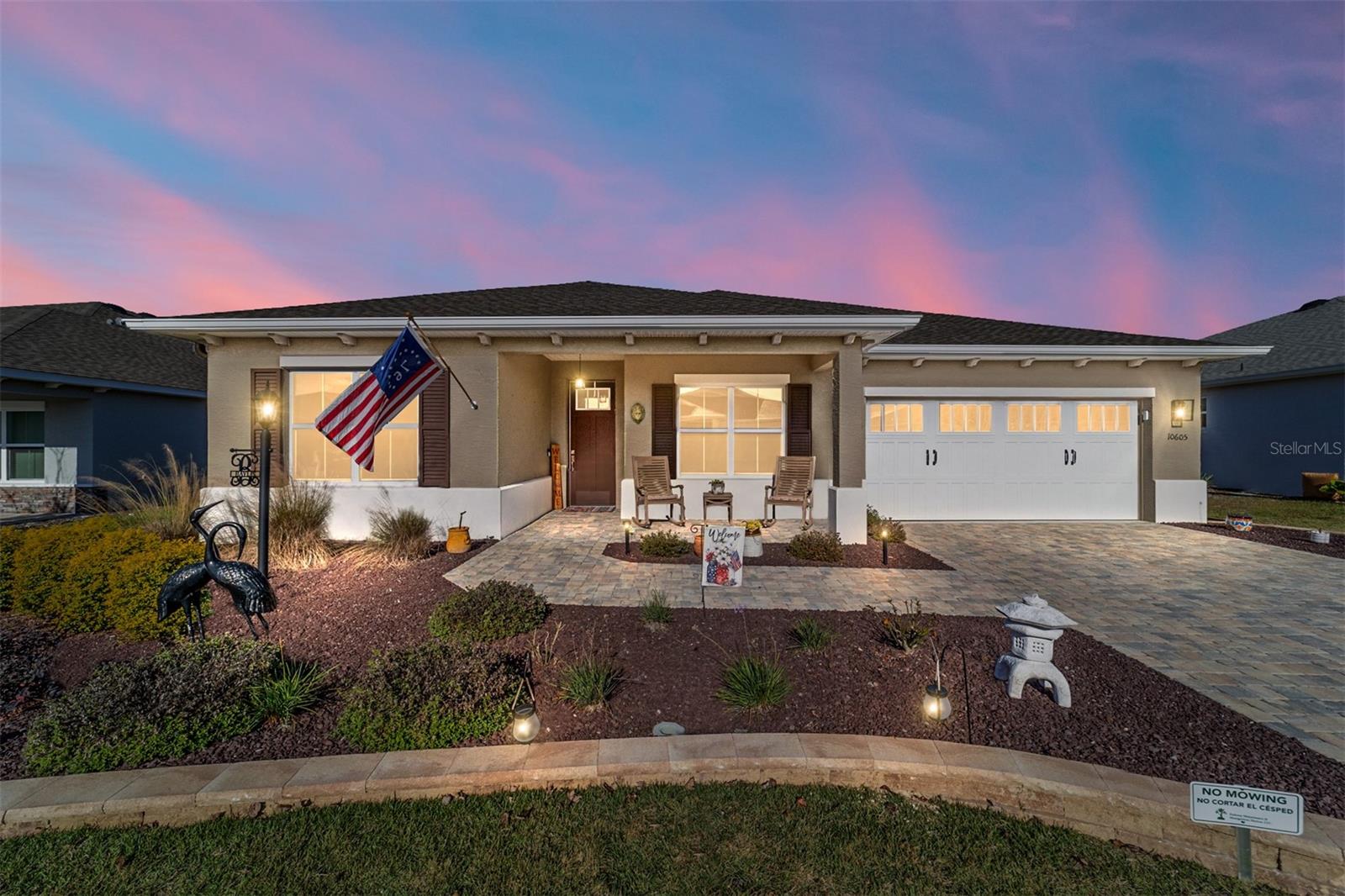 ON TOP OF THE WORLD - Residential