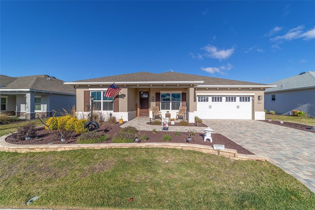 Photo of 10605 SW 98th Lane, Ocala, FL 34481 (MLS # OM716467)