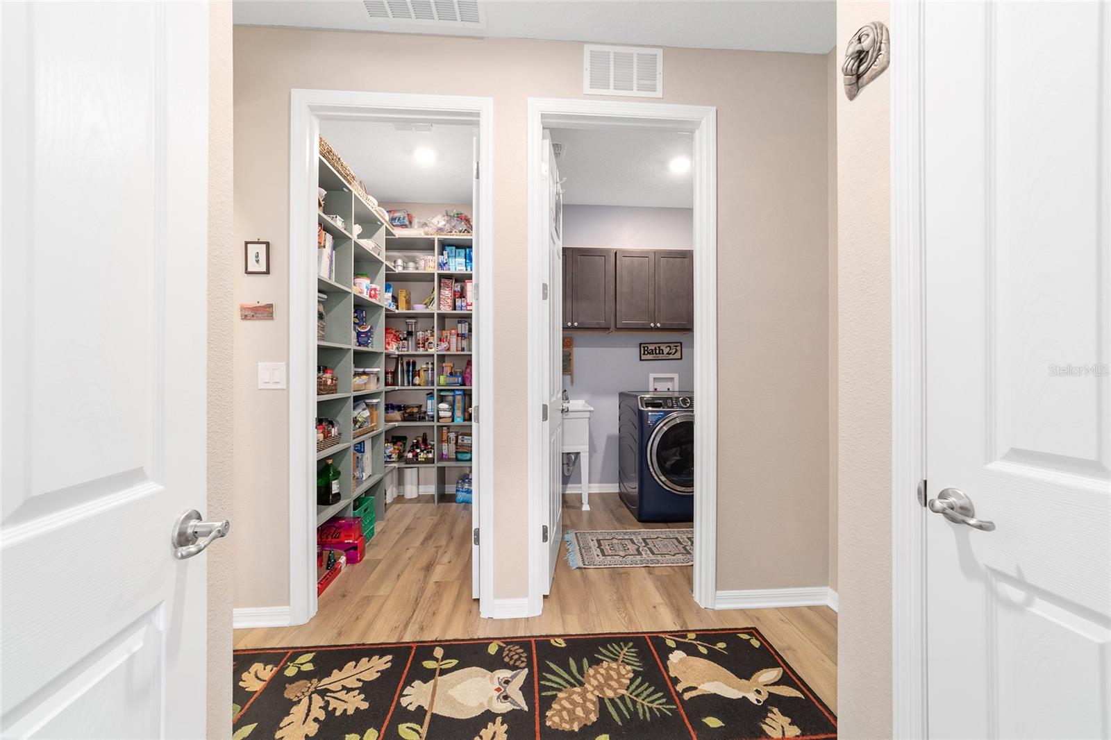 ON TOP OF THE WORLD - Residential