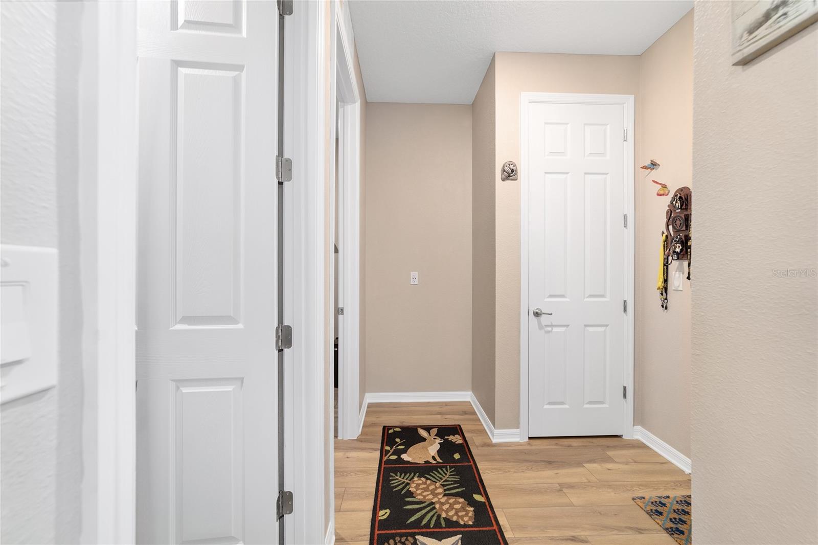 ON TOP OF THE WORLD - Residential