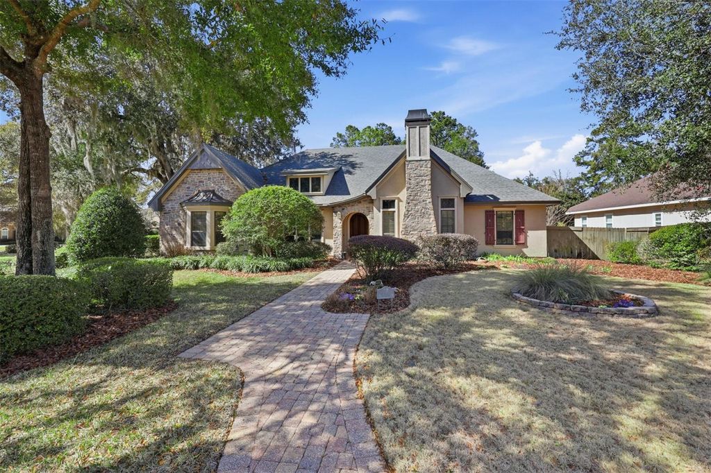 Photo of 3774 SW 103rd Street, Gainesville, FL 32608 (MLS # GC537201)