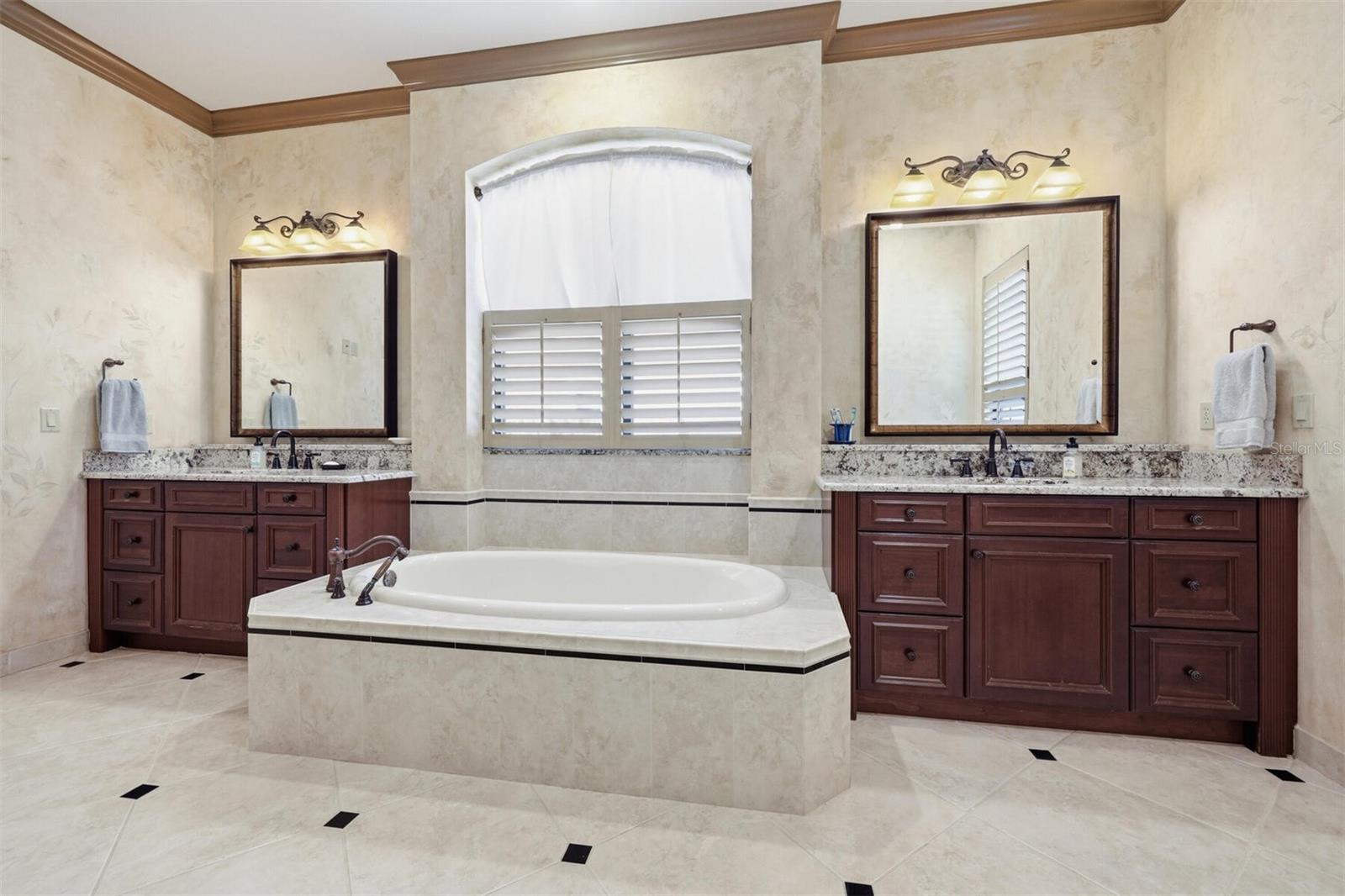 WILDS PLANTATION - Residential