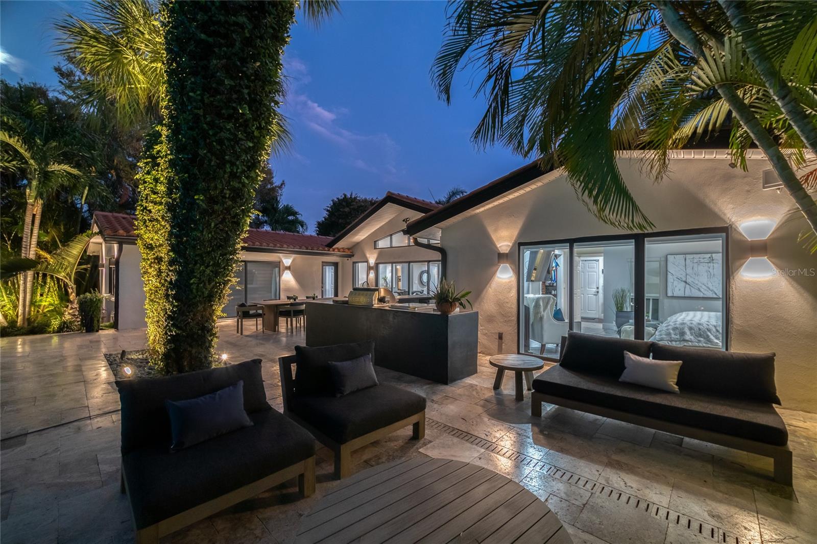 BROADWATER UNIT 2 - Residential