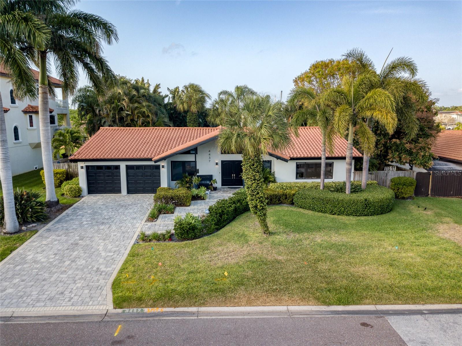 BROADWATER UNIT 2 - Residential