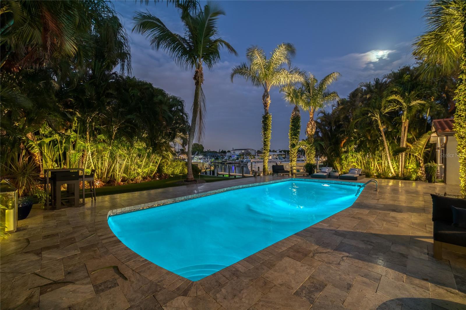 BROADWATER UNIT 2 - Residential