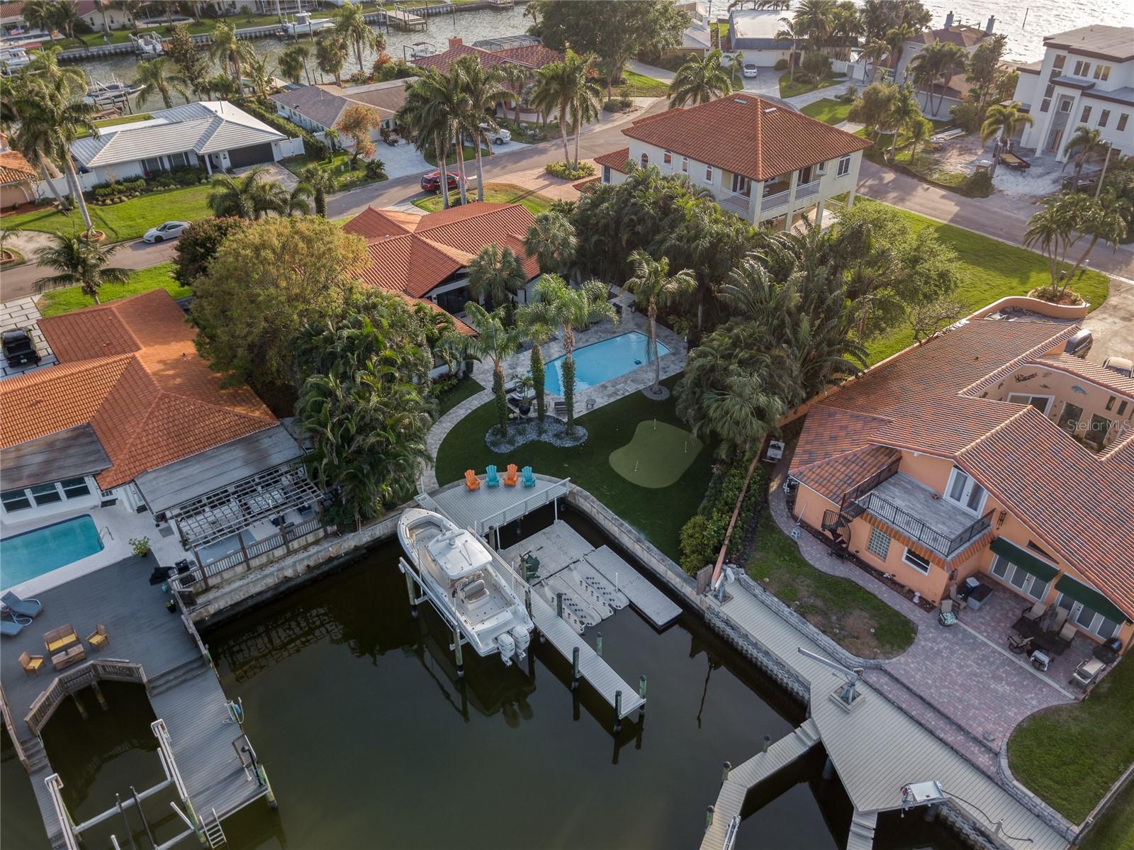 BROADWATER UNIT 2 - Residential