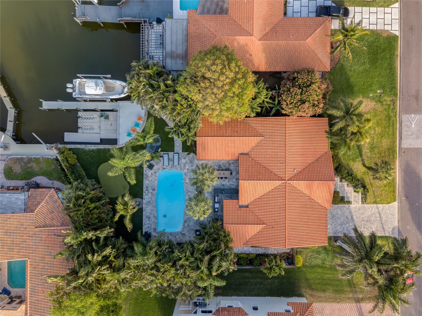 BROADWATER UNIT 2 - Residential