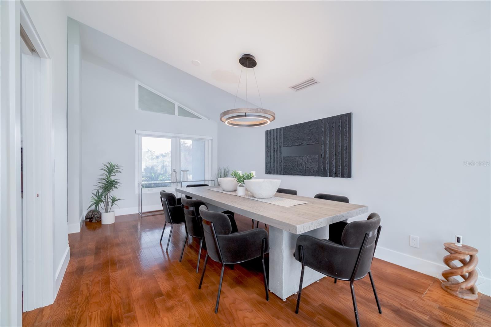 BROADWATER UNIT 2 - Residential