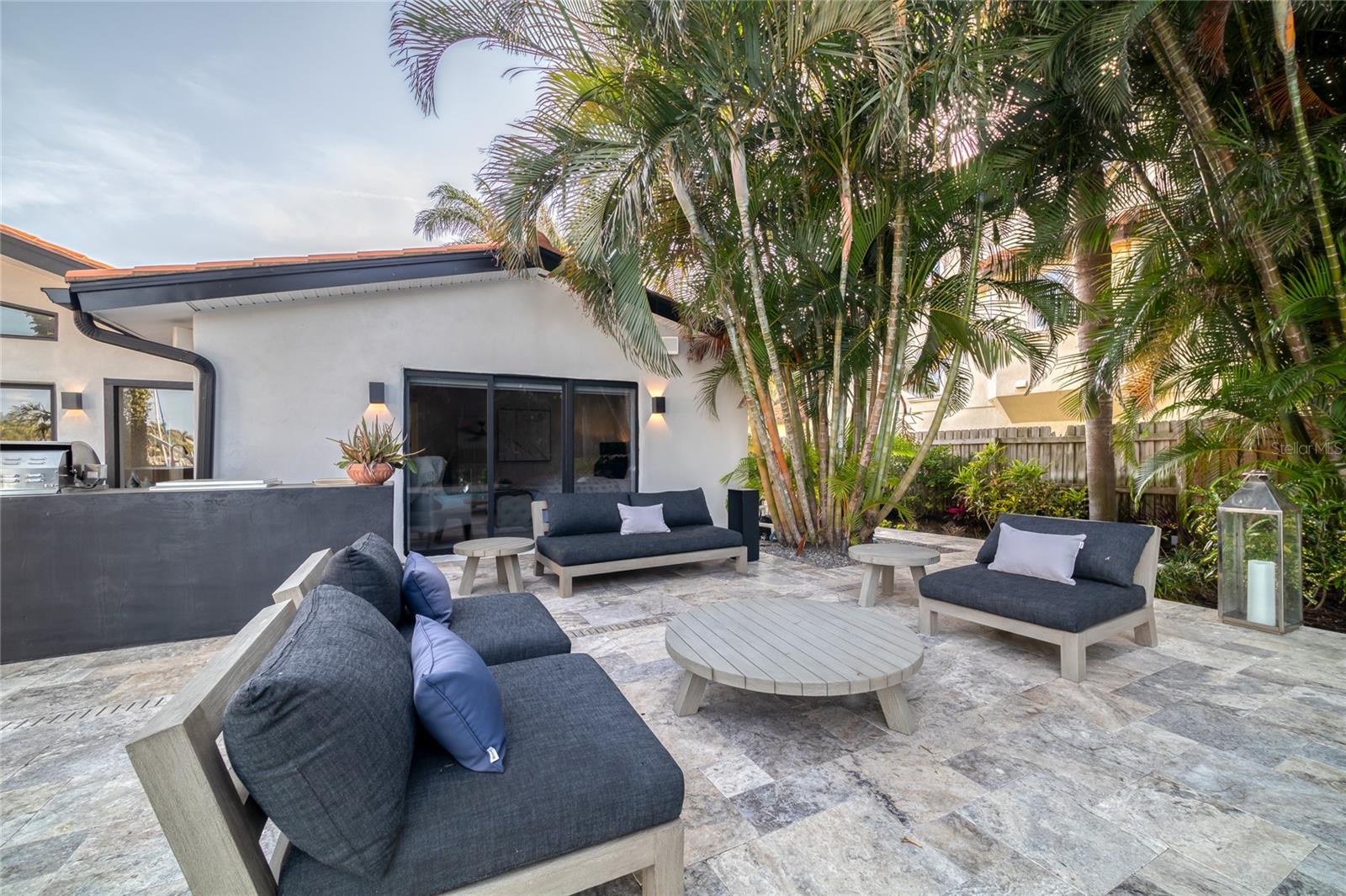 BROADWATER UNIT 2 - Residential