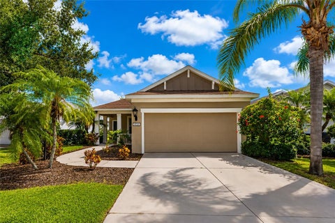 Photo of 4930 Newport News Circle, Bradenton, FL 34211 (MLS # A4696710)