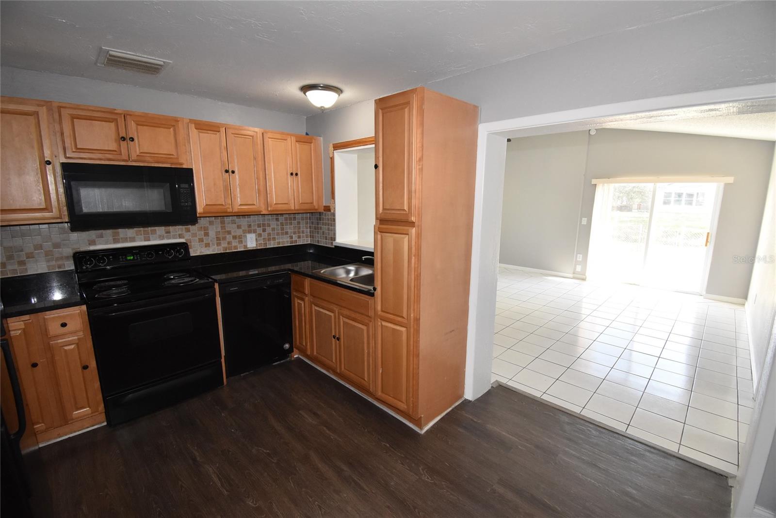 VENICE ESTATES SUB - Residential