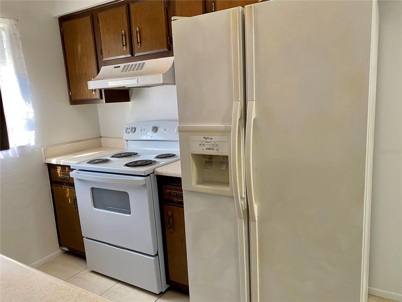 TAVARES LAKEVIEW CONDO - Residential