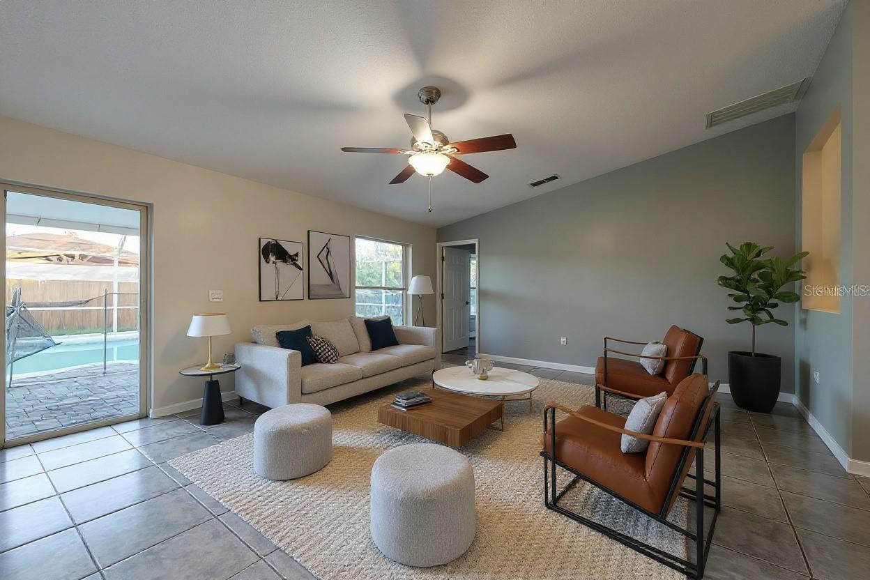 DELTONA LAKES UNIT 07 - Residential