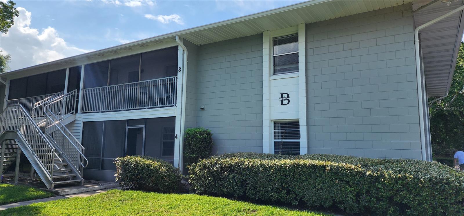 HALF OFF FIRST FULL MONTHS RENT! 2nd Floor Condo Sandlewood Villas - AVAILABLE NOW! Welcome to Sandalwood Condominiums, Seminole County’s best kept secret. This 2nd floor unit has 2 bedrooms and 2 baths, screened-in front porch, solid wood cabinets in kitchen with granite countertops, updated bathroom vanities, full appliance package, ceiling fans, blinds, carpet and tile flooring throughout and a stackable washer and dryer in the kitchen. Other features are a walk-in closet in master bedroom, separate dining room, and one assigned parking spot.
Also make use of the community swimming pool. Sanford adorns gems including the Seminole Trail, Sanford-Orlando International Airport, Seminole State College, Downtown Sanford, Sun Rail, Access to Major Highways including 417, Close to shopping, restaurants, and Top Rated Seminole County School System.
EQUAL HOUSING OPPORTUNITY