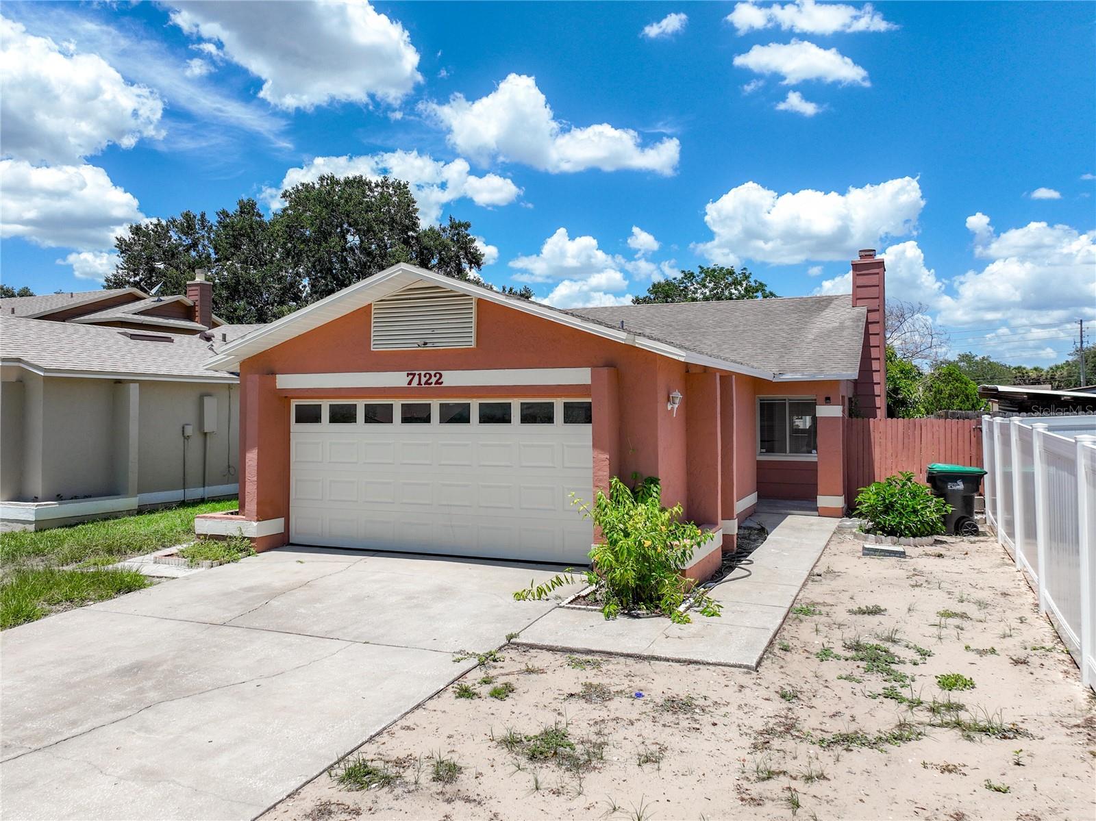 7122 HARBOR HEIGHTS CIRCLE