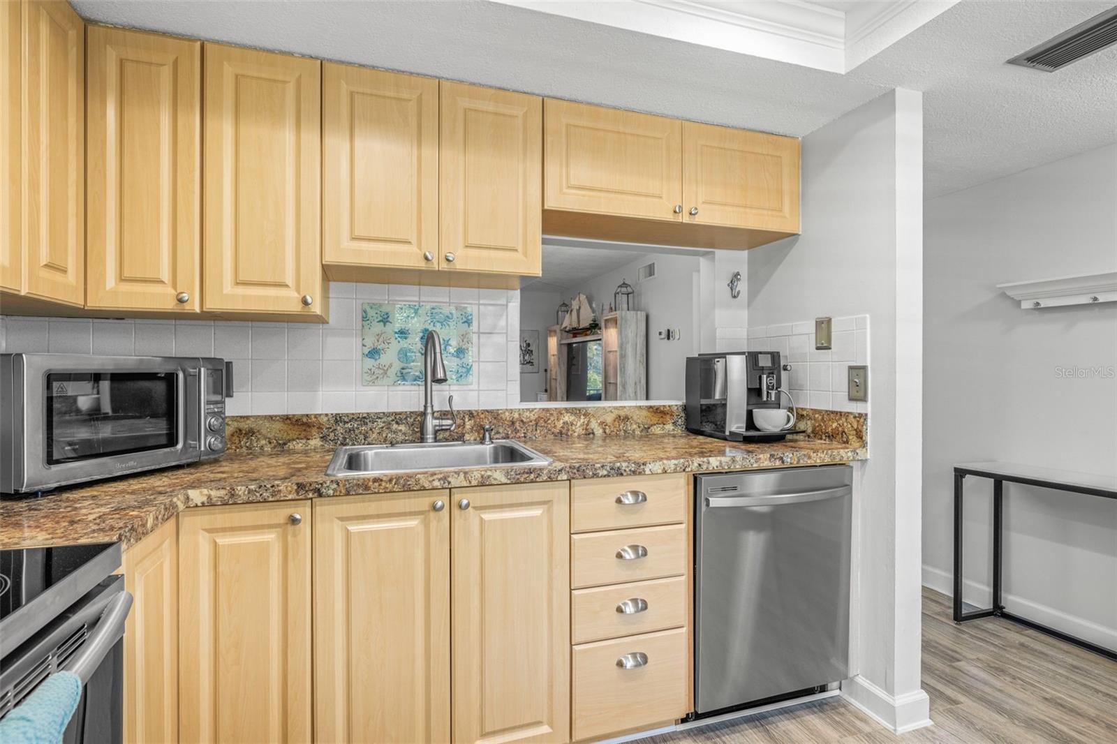 HEATHER LAKE APTS CONDO - Residential