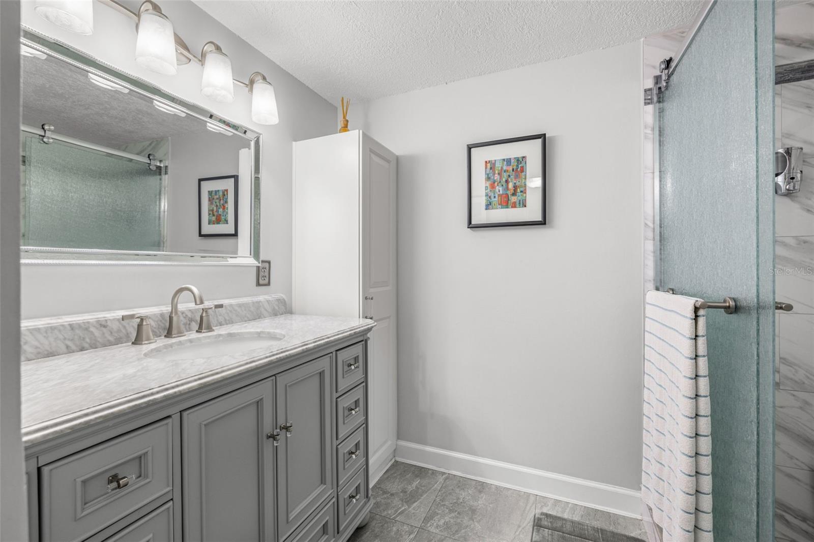 HEATHER LAKE APTS CONDO - Residential