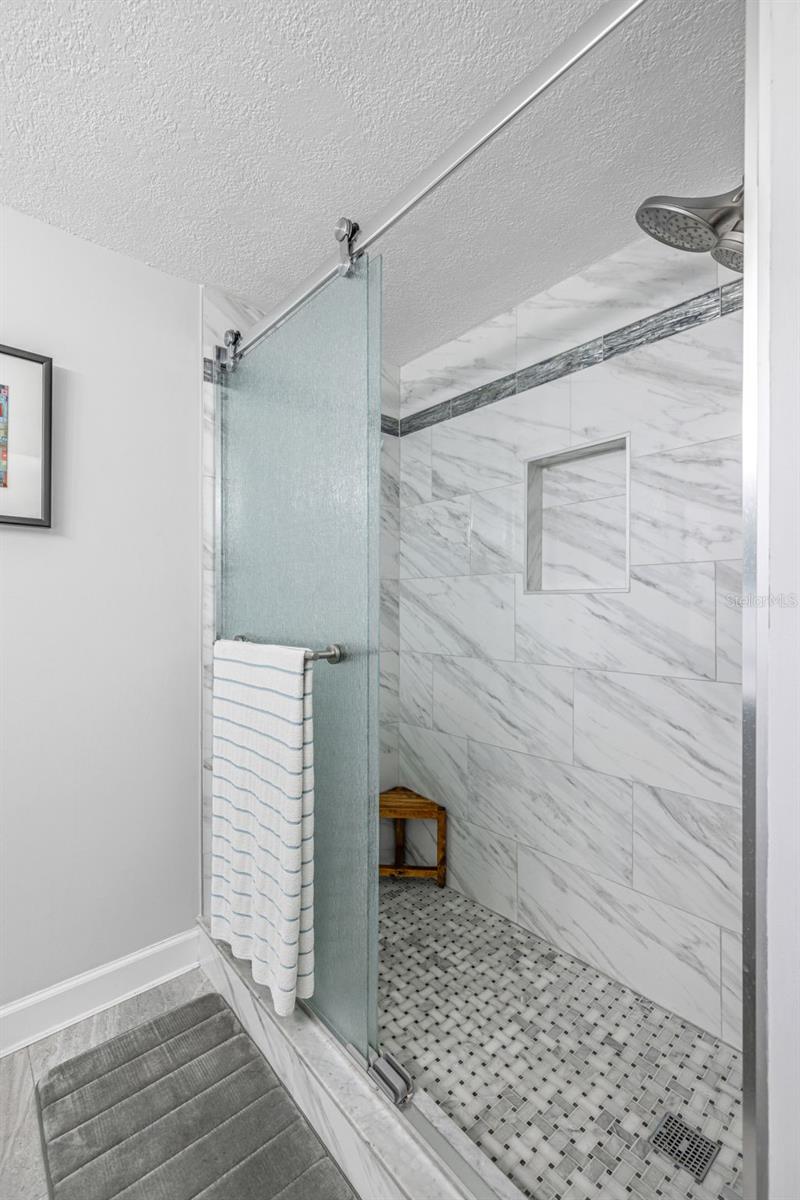 HEATHER LAKE APTS CONDO - Residential