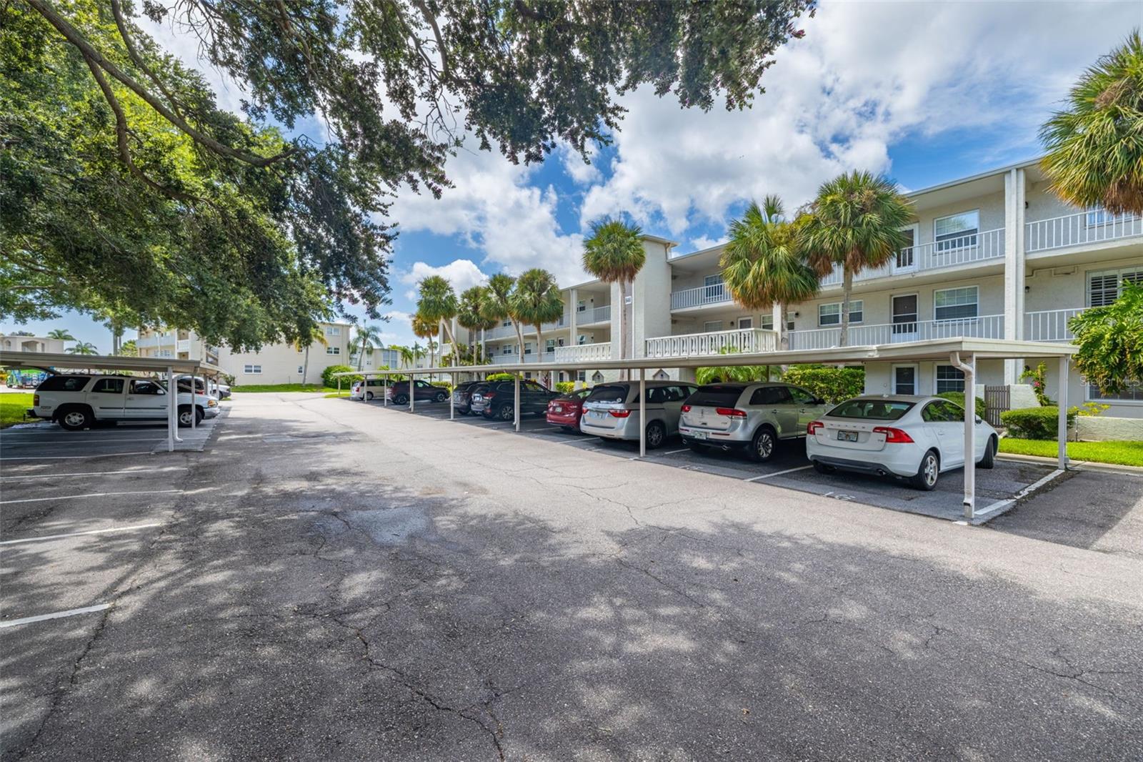 HEATHER LAKE APTS CONDO - Residential