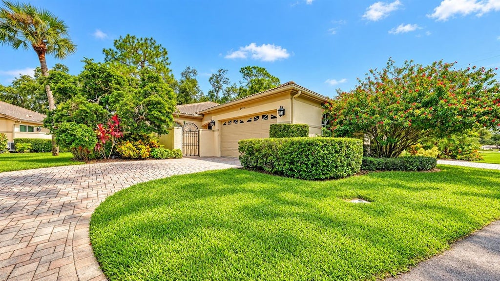 Photo of 3477 Hadfield Greene #2, Sarasota, FL 34235 (MLS # A4705341)