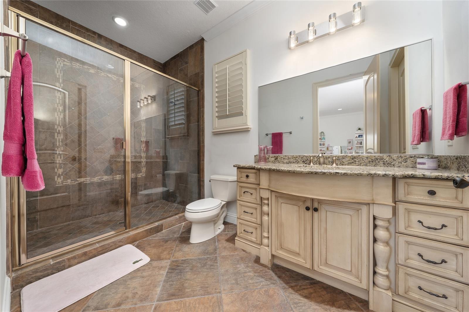 KEENES POINTE 46/104 - Residential