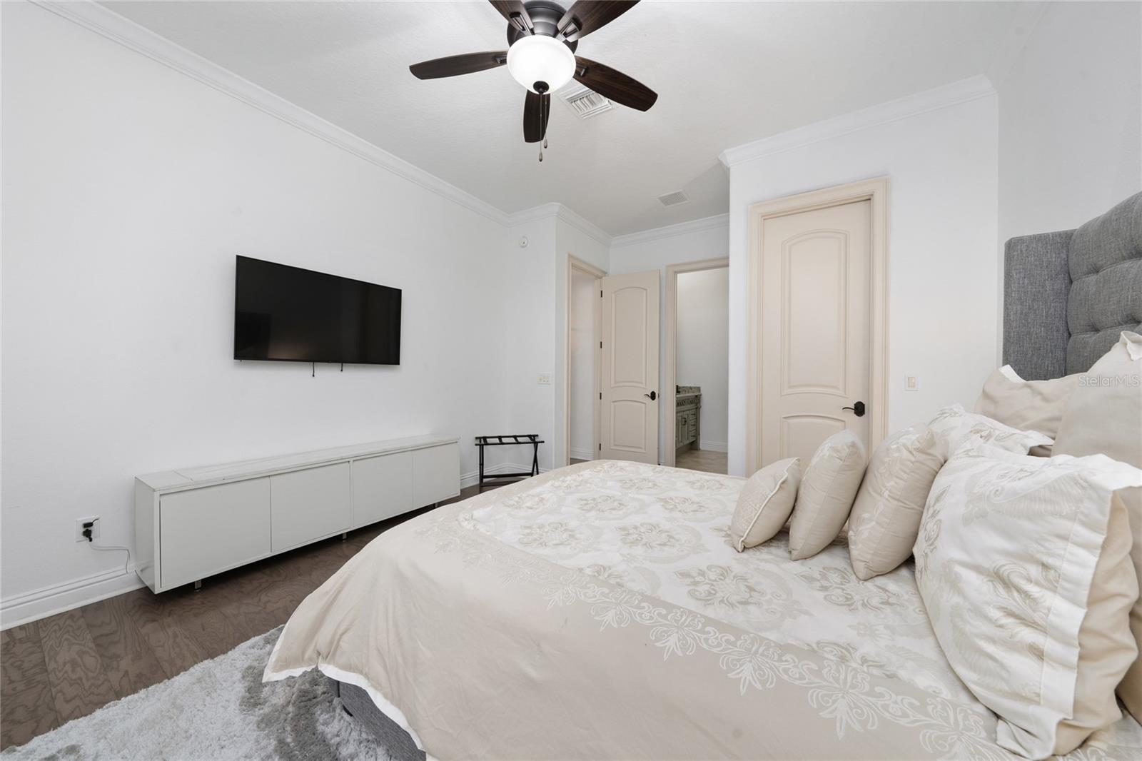 KEENES POINTE 46/104 - Residential