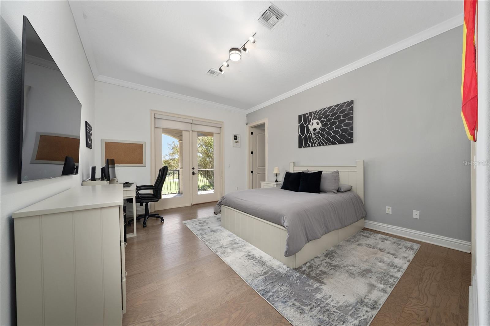 KEENES POINTE 46/104 - Residential