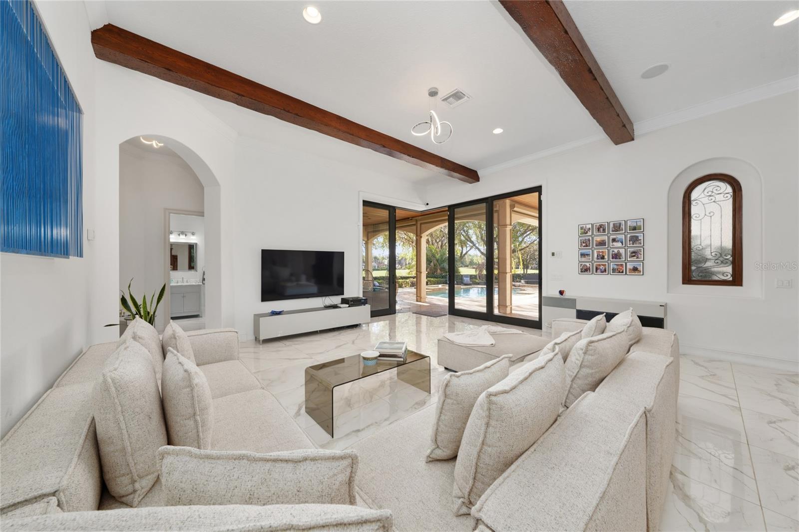 KEENES POINTE 46/104 - Residential