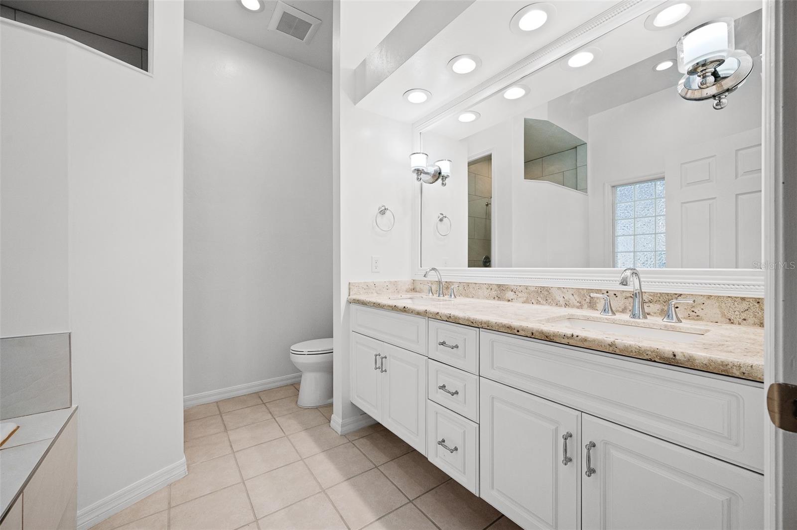 HAILE PLANTATION UNIT 33 PH II - Residential