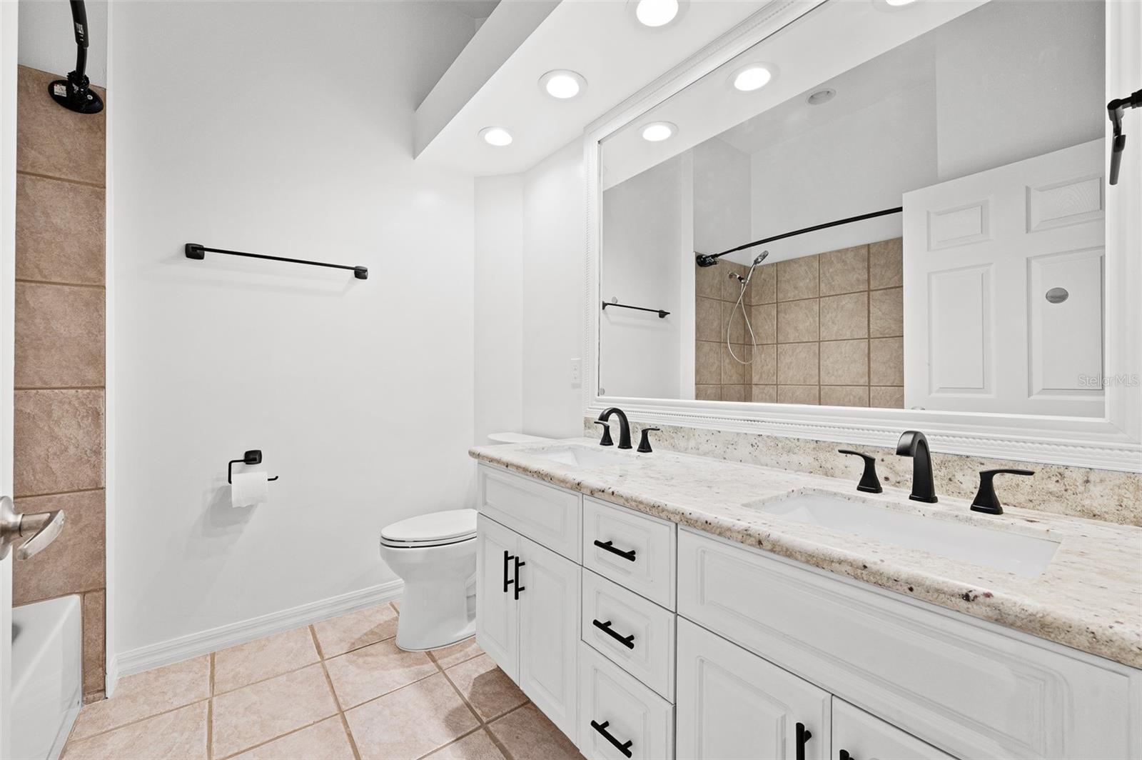 HAILE PLANTATION UNIT 33 PH II - Residential