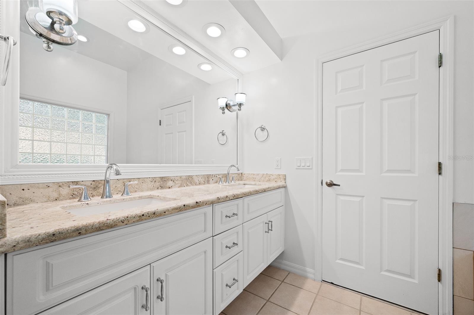 HAILE PLANTATION UNIT 33 PH II - Residential