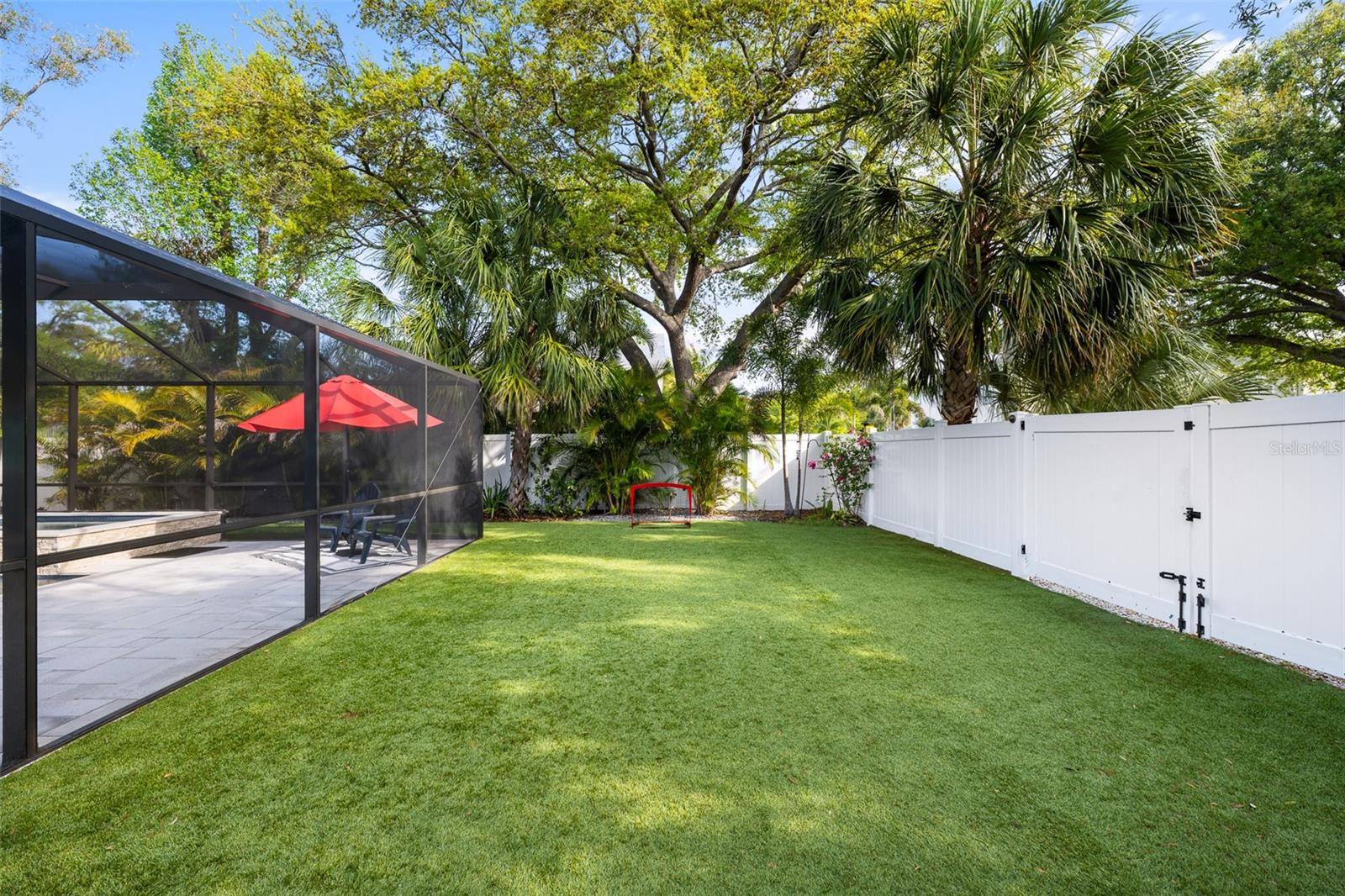 GANDY BLVD PARK - Residential