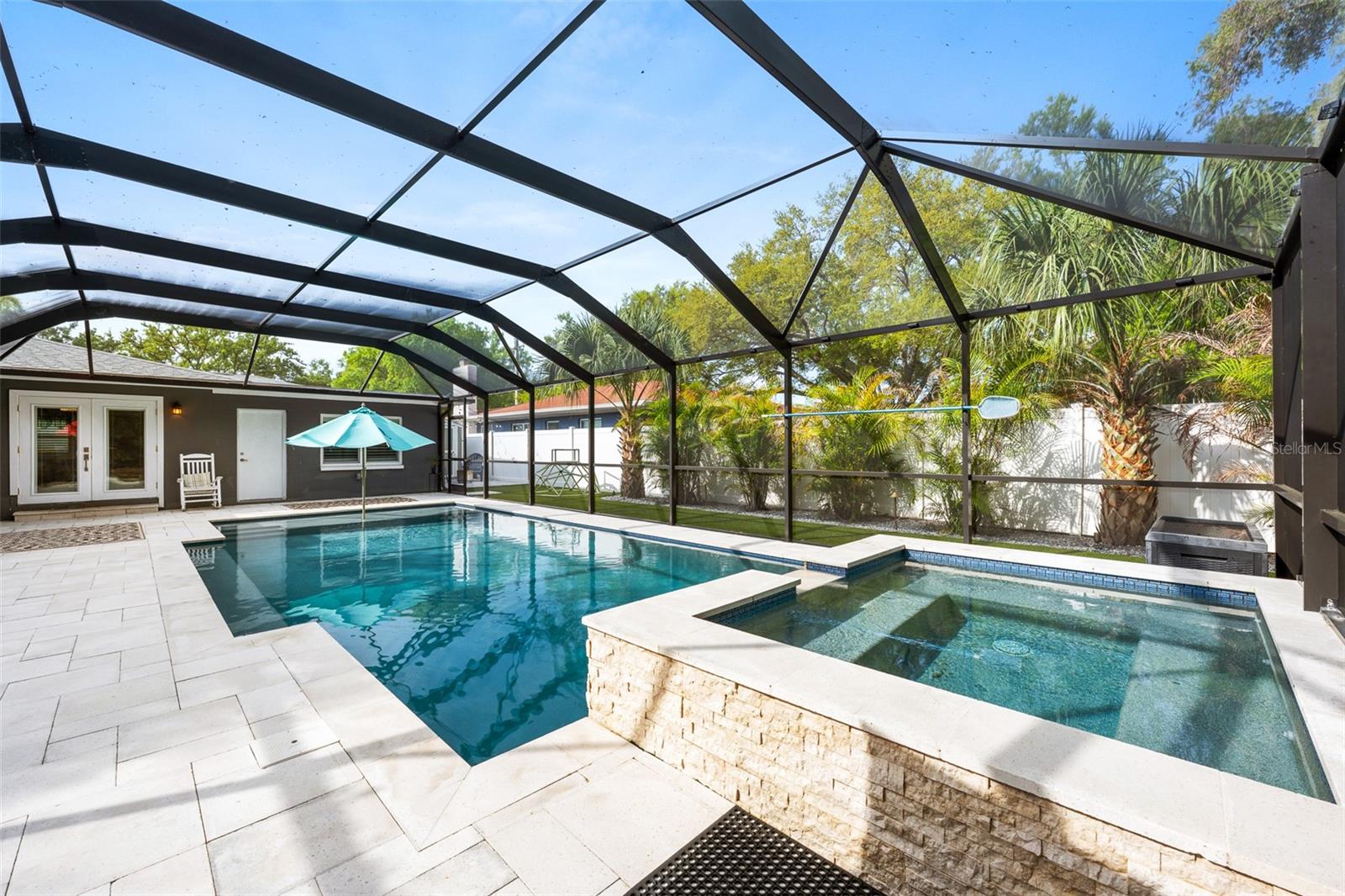 GANDY BLVD PARK - Residential