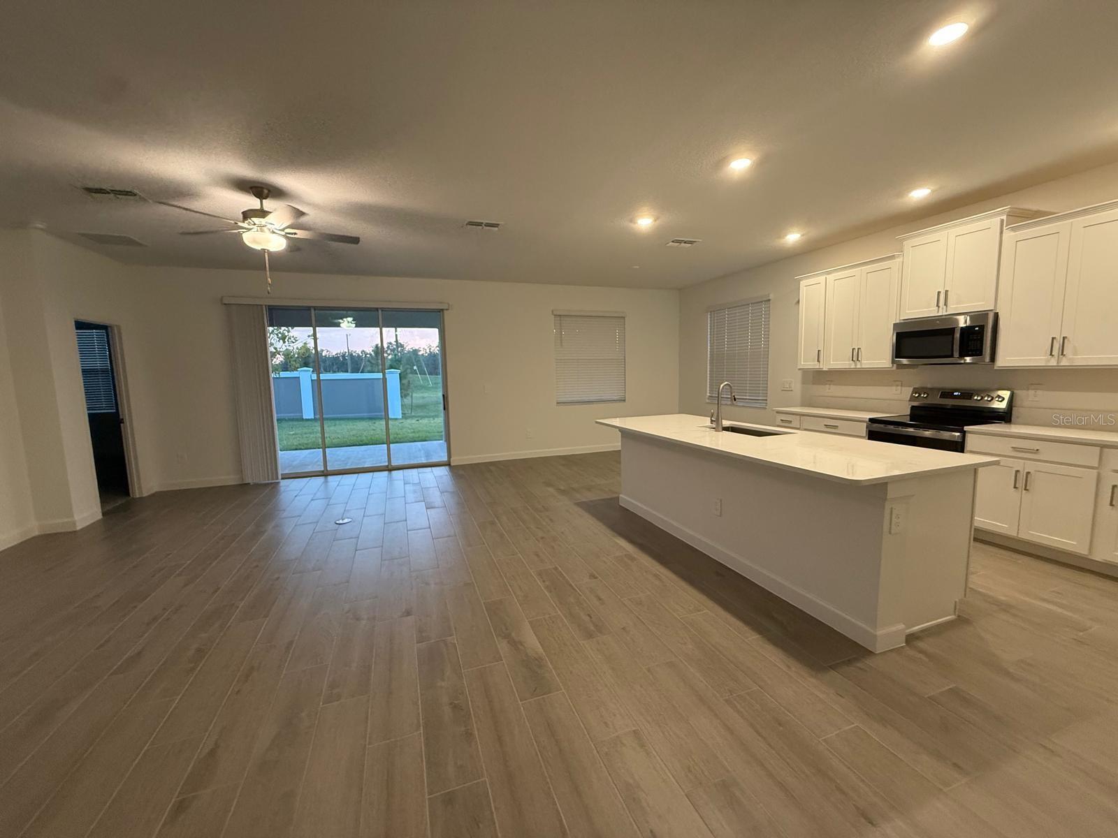 MIRADA - ACTIVE ADULT - Residential Lease