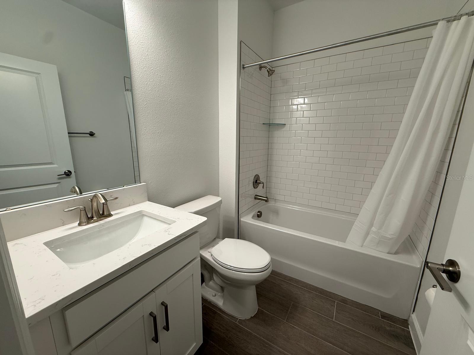 MIRADA - ACTIVE ADULT - Residential Lease