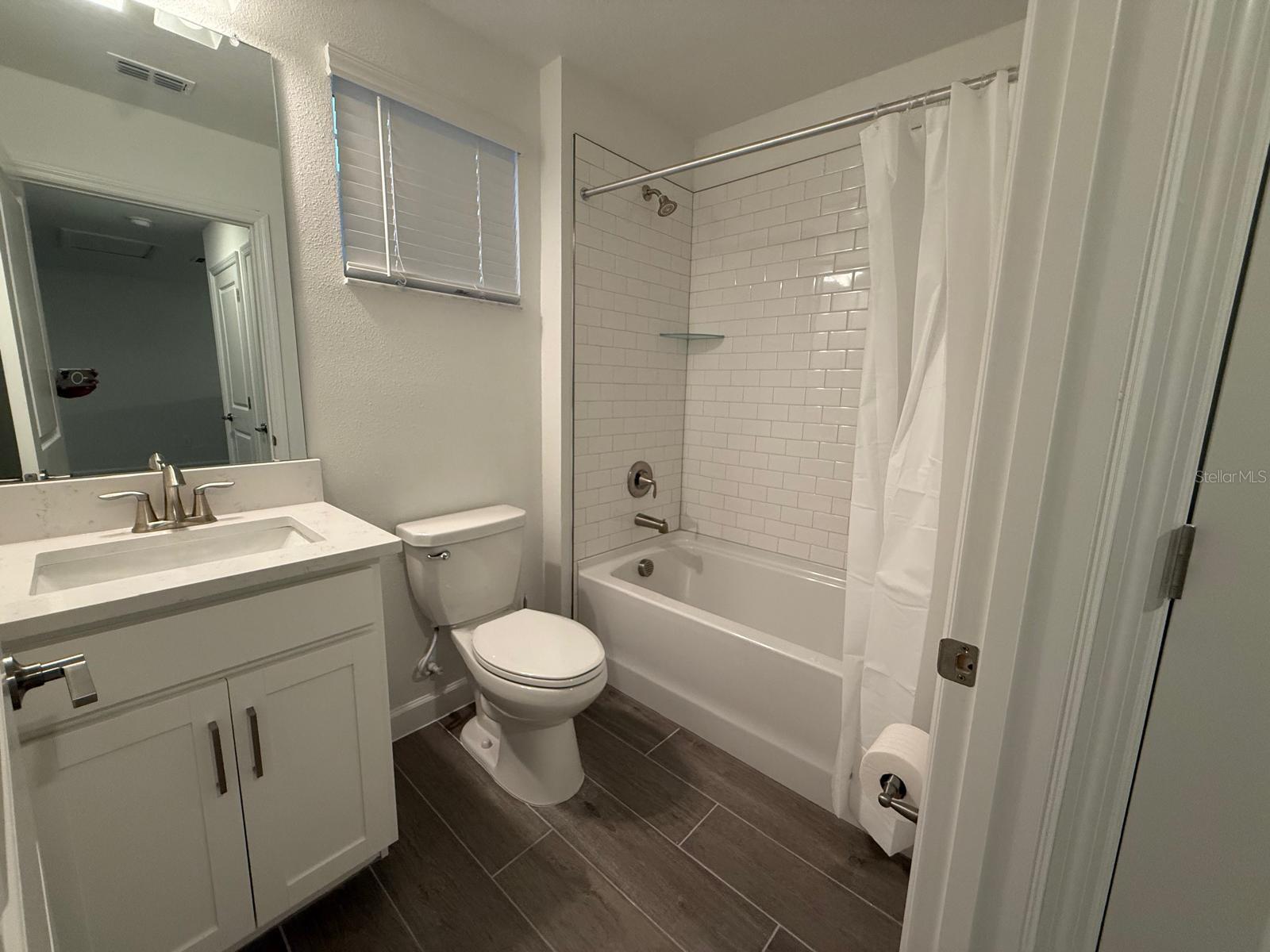 MIRADA - ACTIVE ADULT - Residential Lease